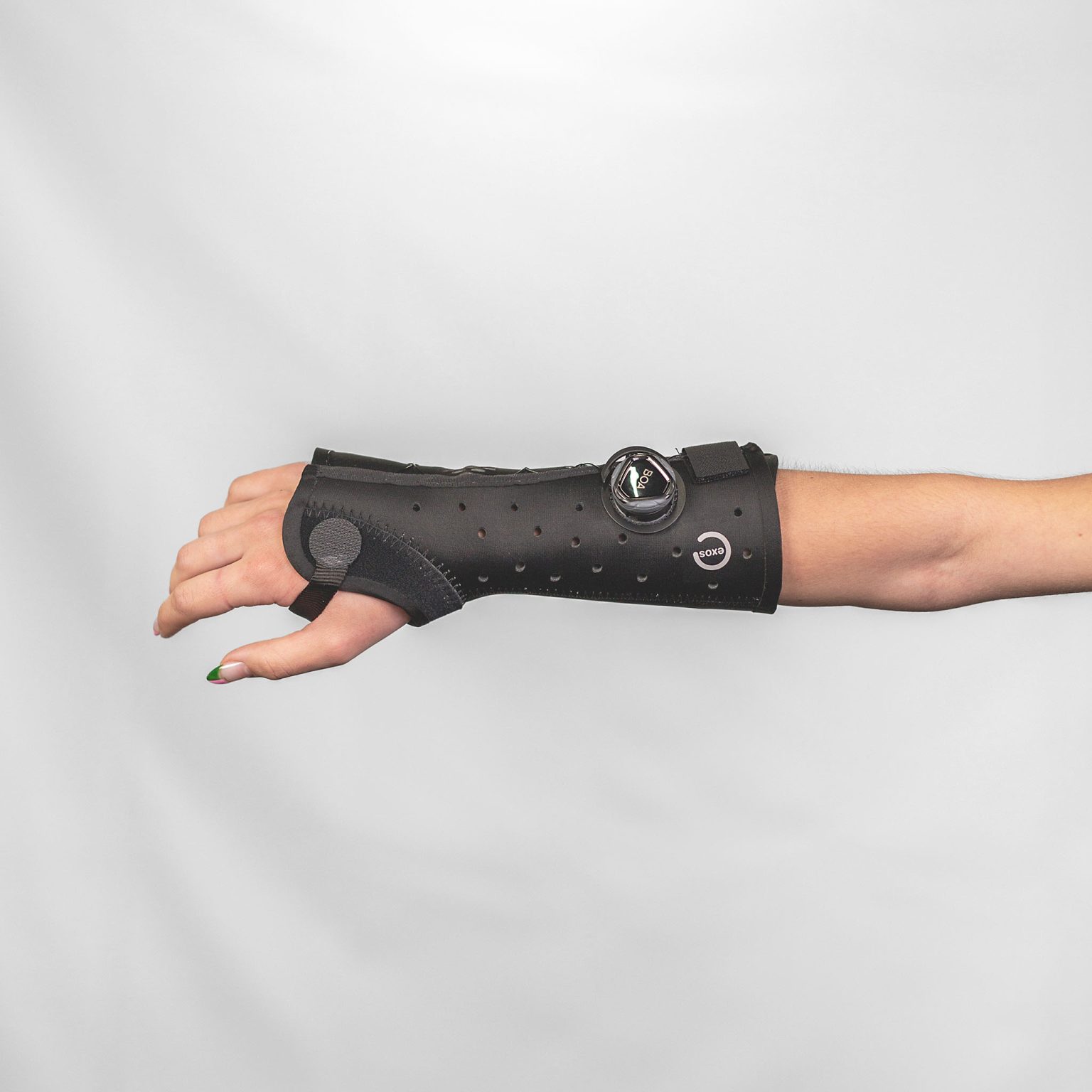 Short Arm Fracture Brace - Open Thumb - elizur